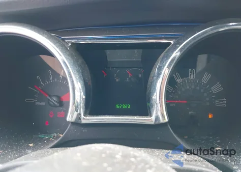 2005 Ford Mustang V6 Deluxe/V6 Premium from USA, damaged, VIN 1ZVFT80N655144994